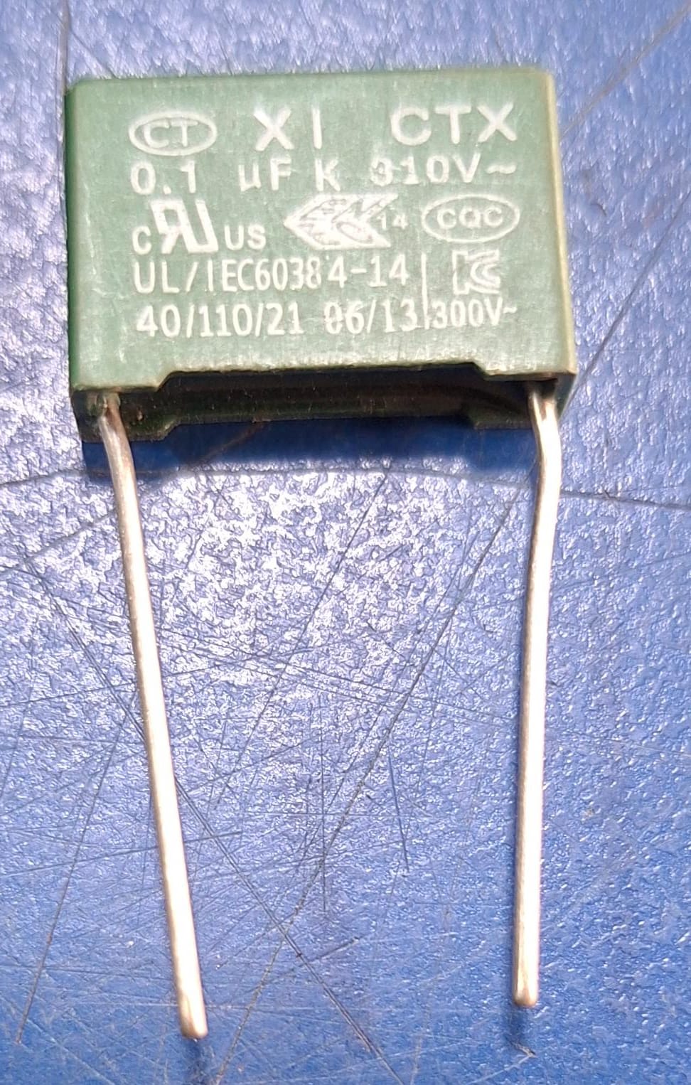 0.1uF K 310V