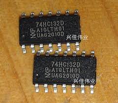 74HC132D